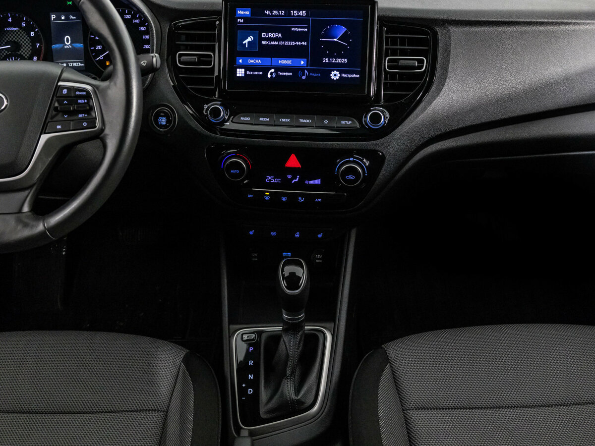 Купить Hyundai Solaris с пробегом. Фото: #10