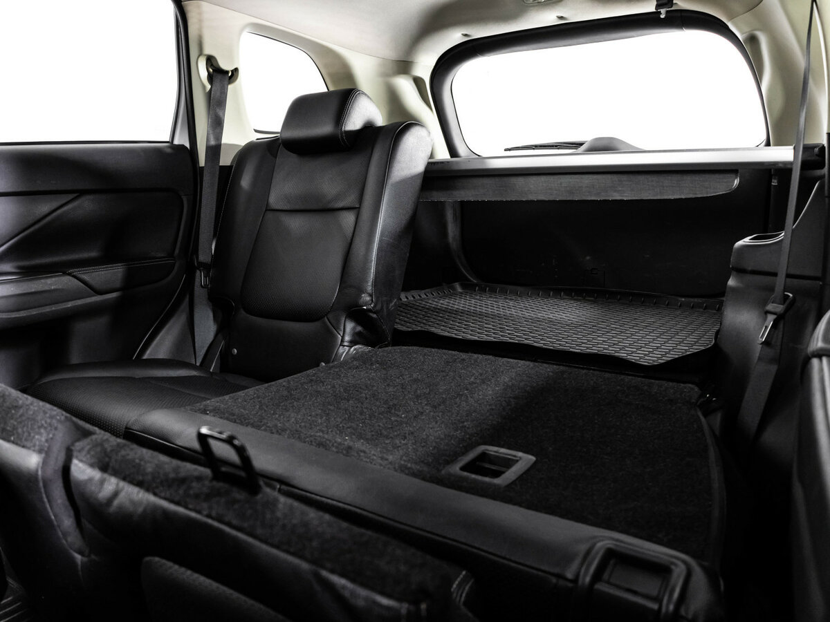 Купить Mitsubishi Outlander с пробегом. Фото: #19