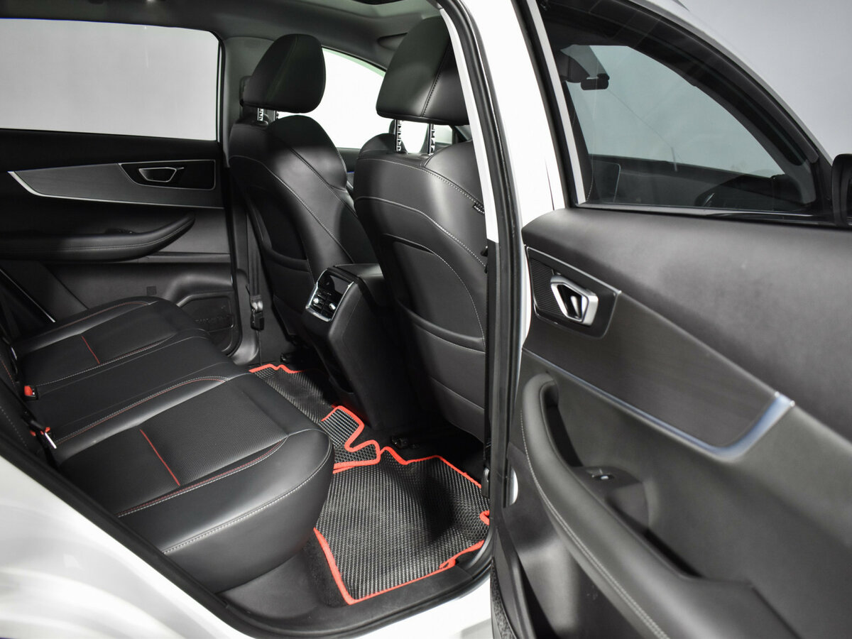 Купить Chery Tiggo 7 Pro с пробегом. Фото: #11