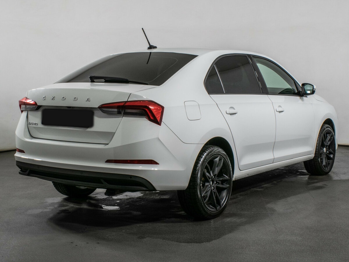 Купить Skoda Rapid с пробегом. Фото: #3