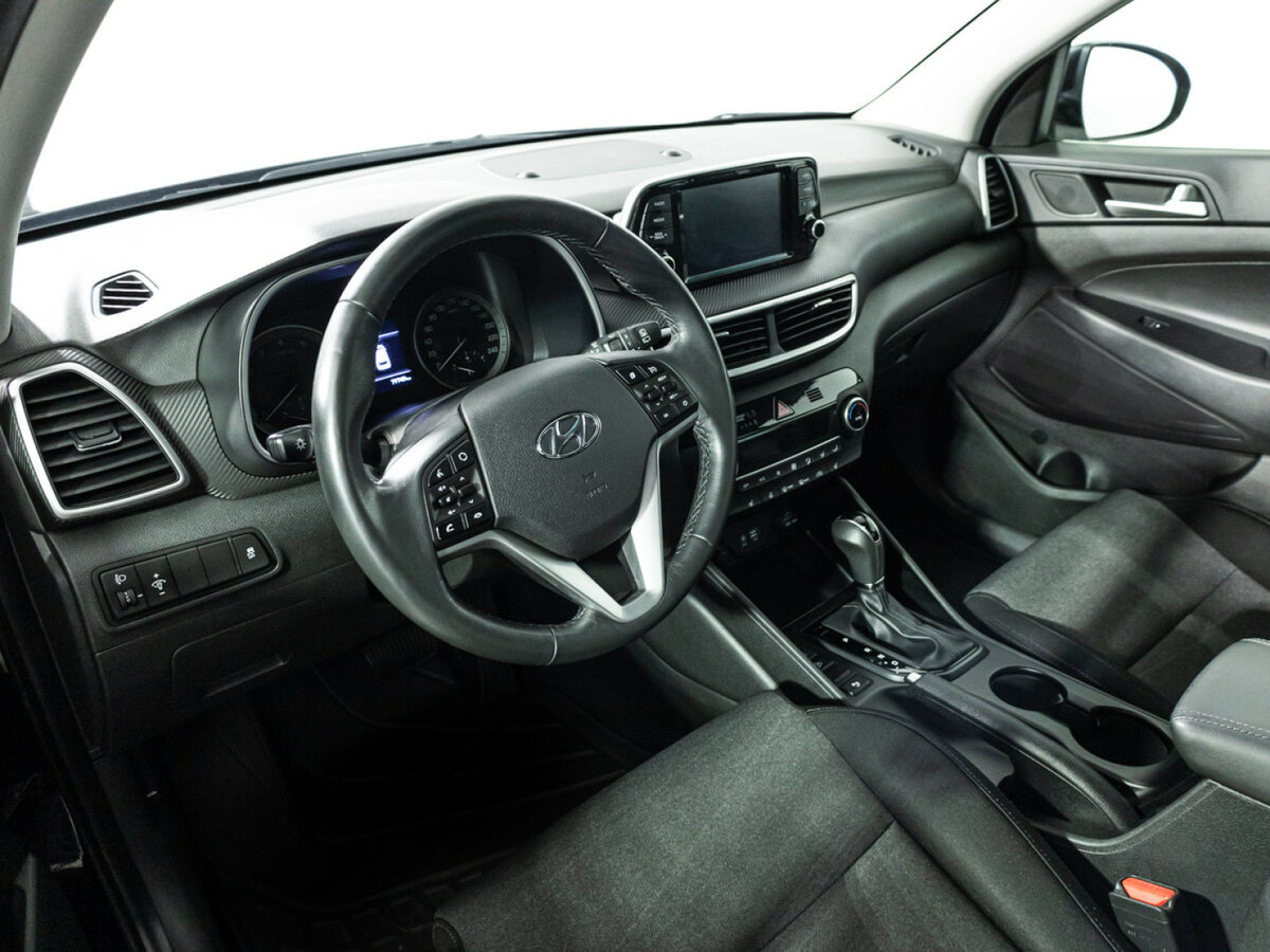 Купить Hyundai Tucson с пробегом. Фото: #10