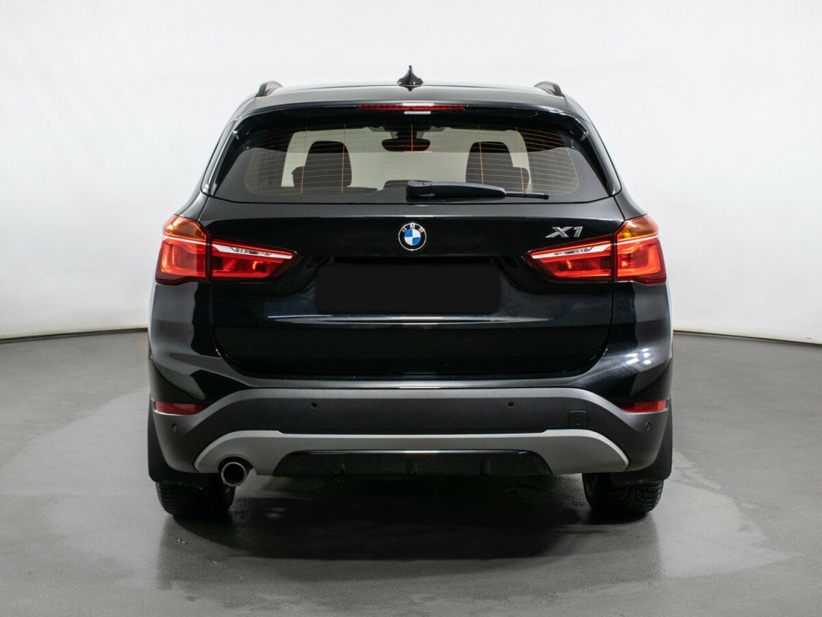 Купить BMW X1 с пробегом. Фото: #5