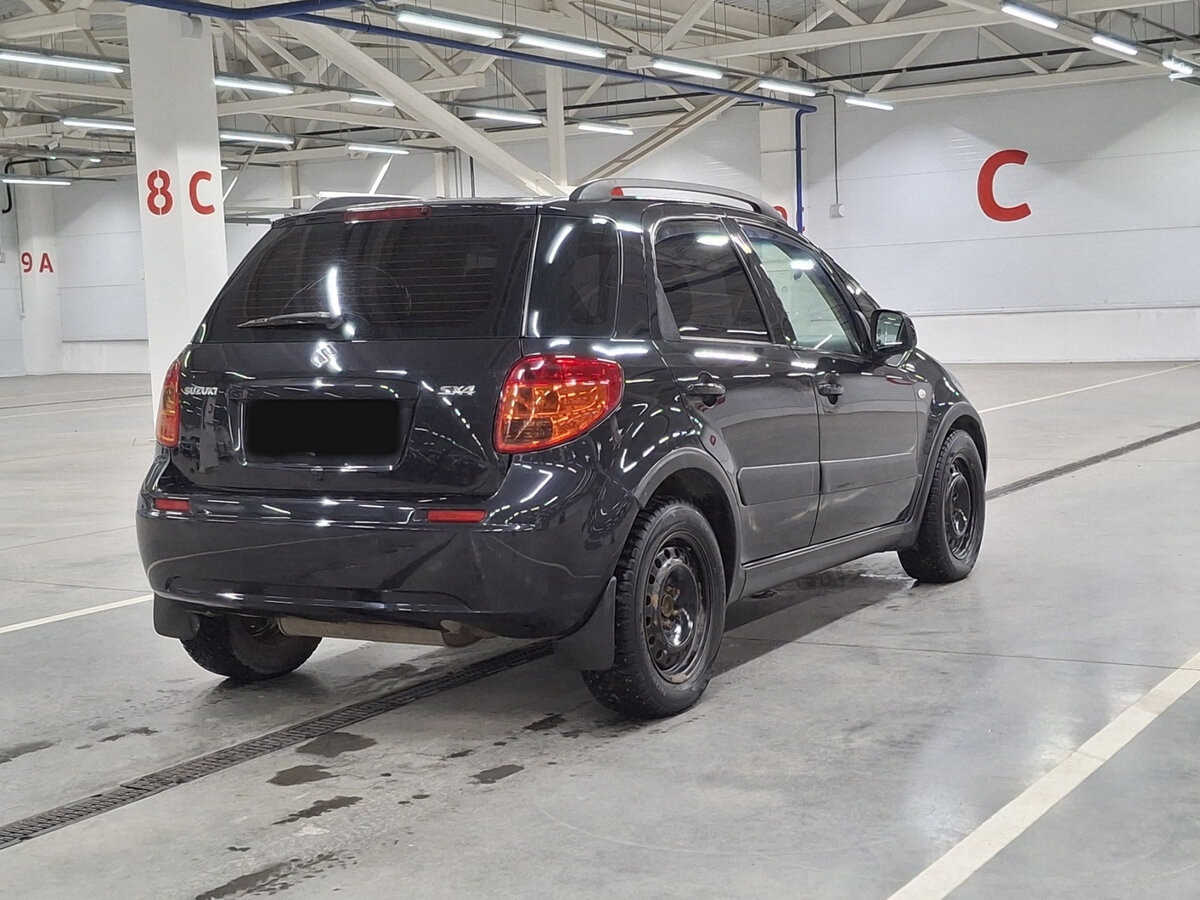 Купить Suzuki SX4 с пробегом. Фото: #4