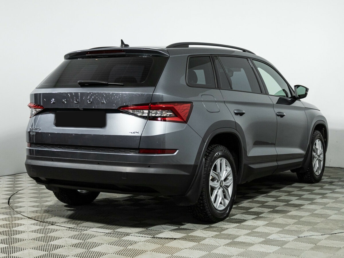 Купить Skoda Kodiaq с пробегом. Фото: #4