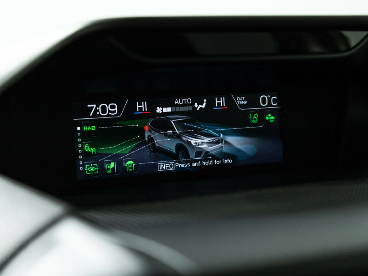 Купить Subaru Forester с пробегом. Фото: #18