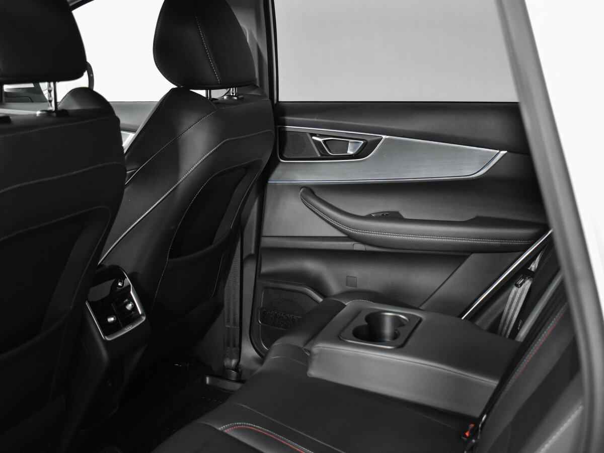 Купить Chery Tiggo 7 Pro с пробегом. Фото: #12