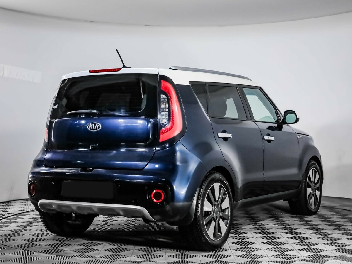 Купить Kia Soul с пробегом. Фото: #4