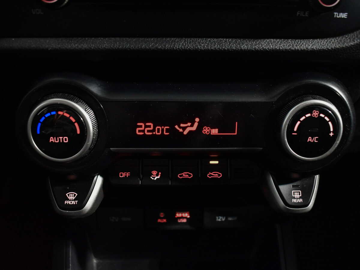 Купить Kia Rio с пробегом. Фото: #14