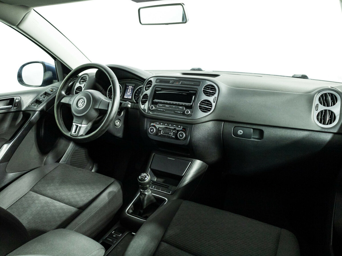 Купить Volkswagen Tiguan с пробегом. Фото: #8