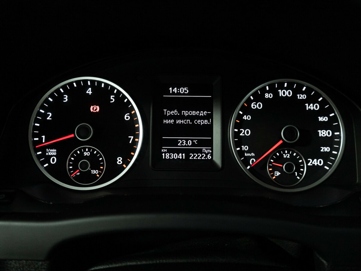 Купить Volkswagen Tiguan с пробегом. Фото: #11