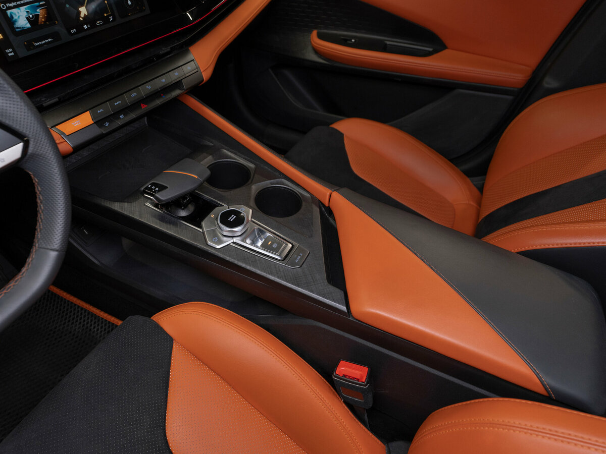 Купить Changan UNI-V с пробегом. Фото: #16