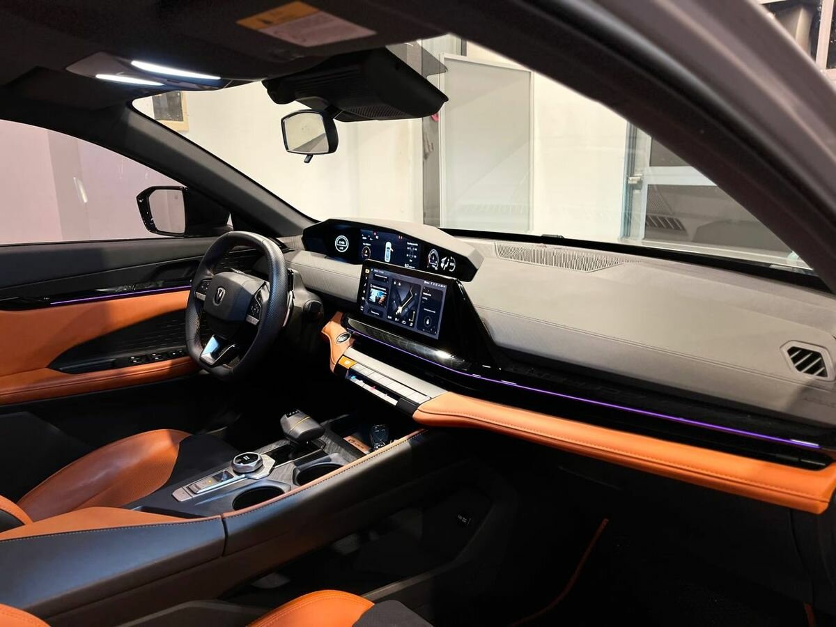 Купить Changan UNI-V с пробегом. Фото: #10