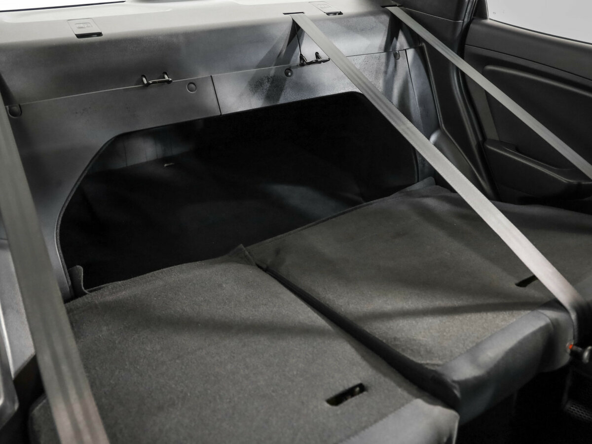 Купить Hyundai Solaris с пробегом. Фото: #19