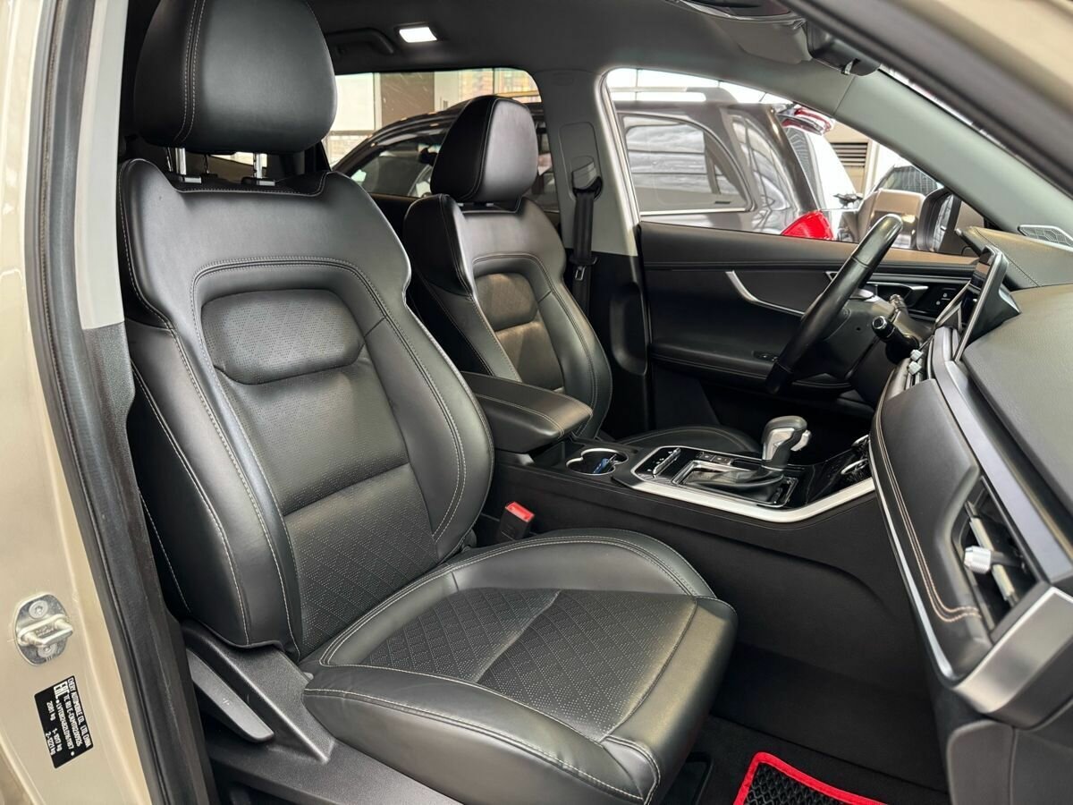 Купить Chery Tiggo 8 с пробегом. Фото: #30