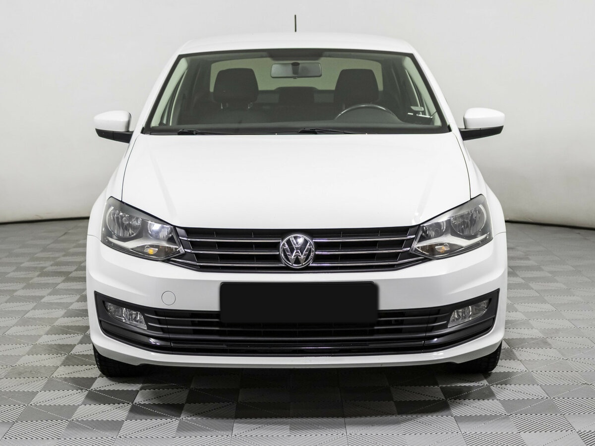 Купить Volkswagen Polo с пробегом. Фото: #1