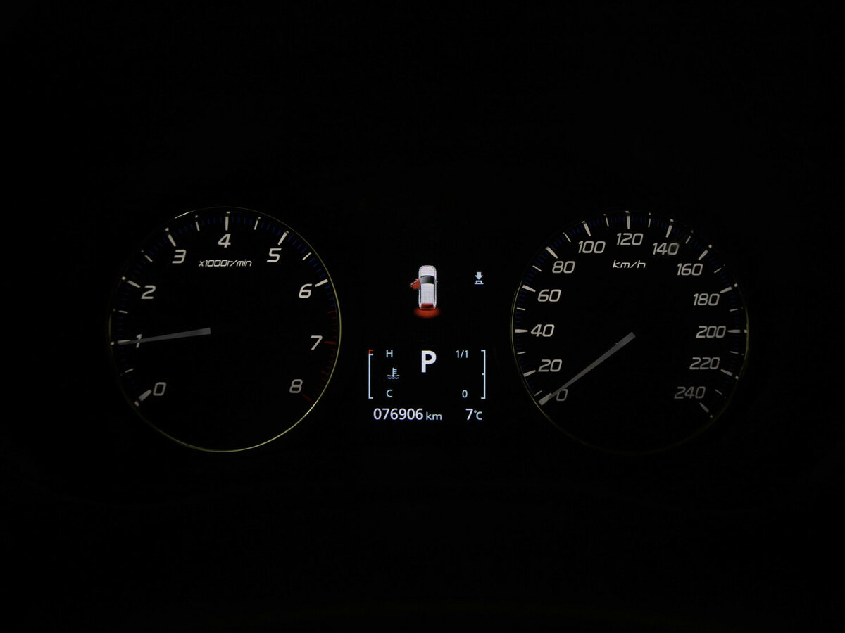 Купить Mitsubishi Outlander с пробегом. Фото: #10