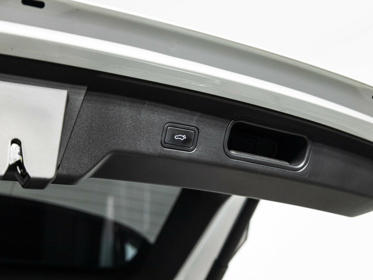 Купить Geely Atlas с пробегом. Фото: #23