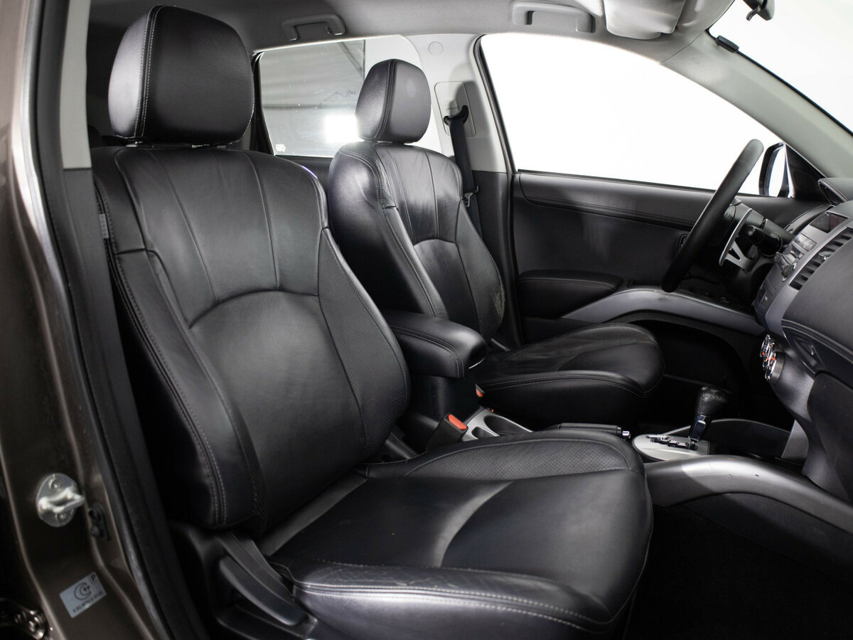 Купить Peugeot 4007 с пробегом. Фото: #14