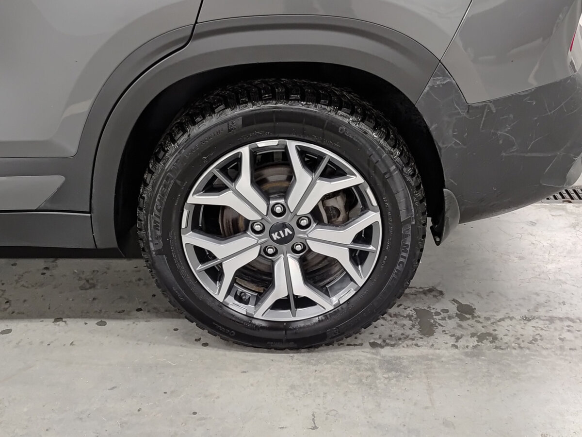 Купить Kia Seltos с пробегом. Фото: #17