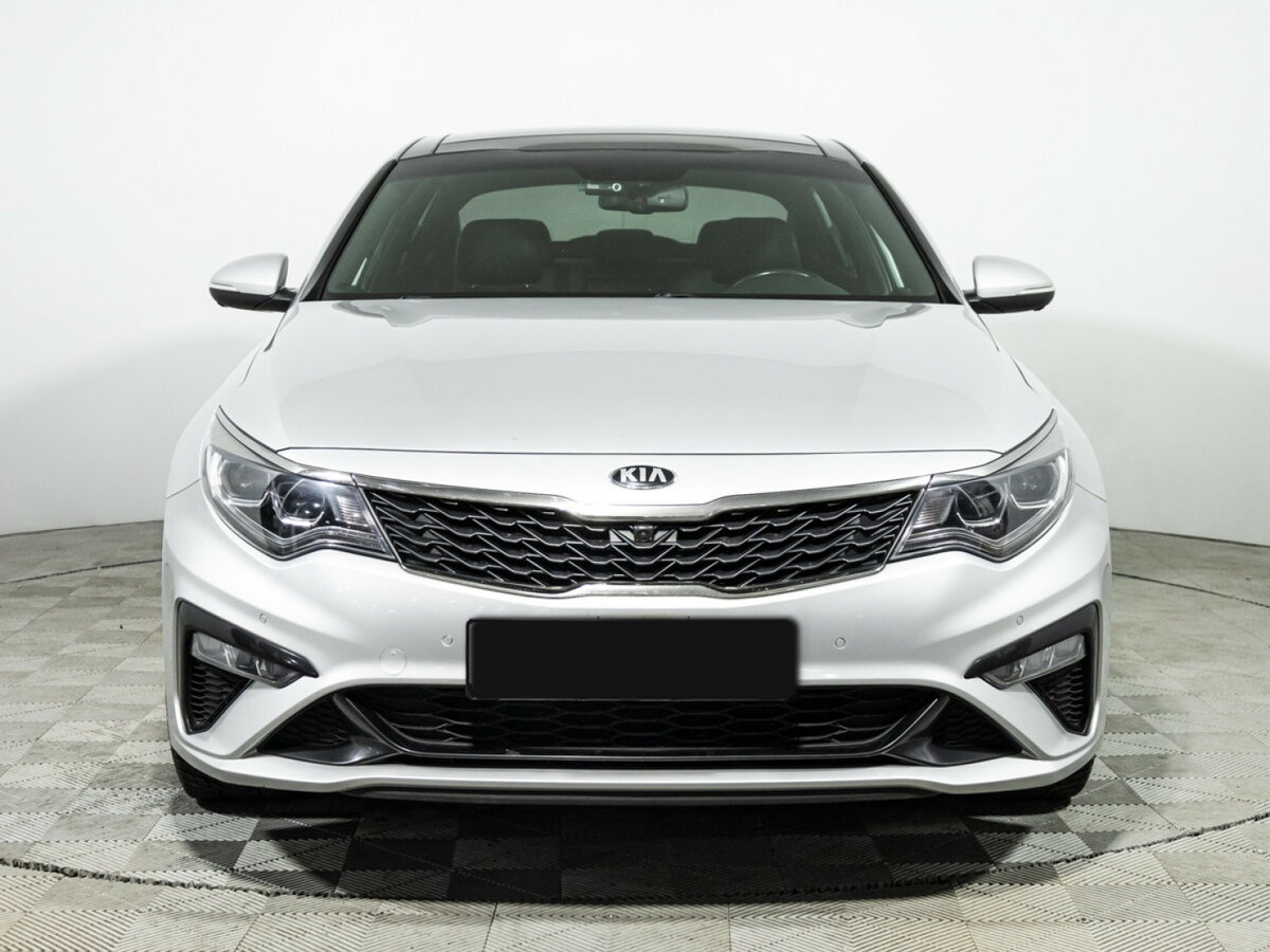 Купить Kia Optima с пробегом. Фото: #1