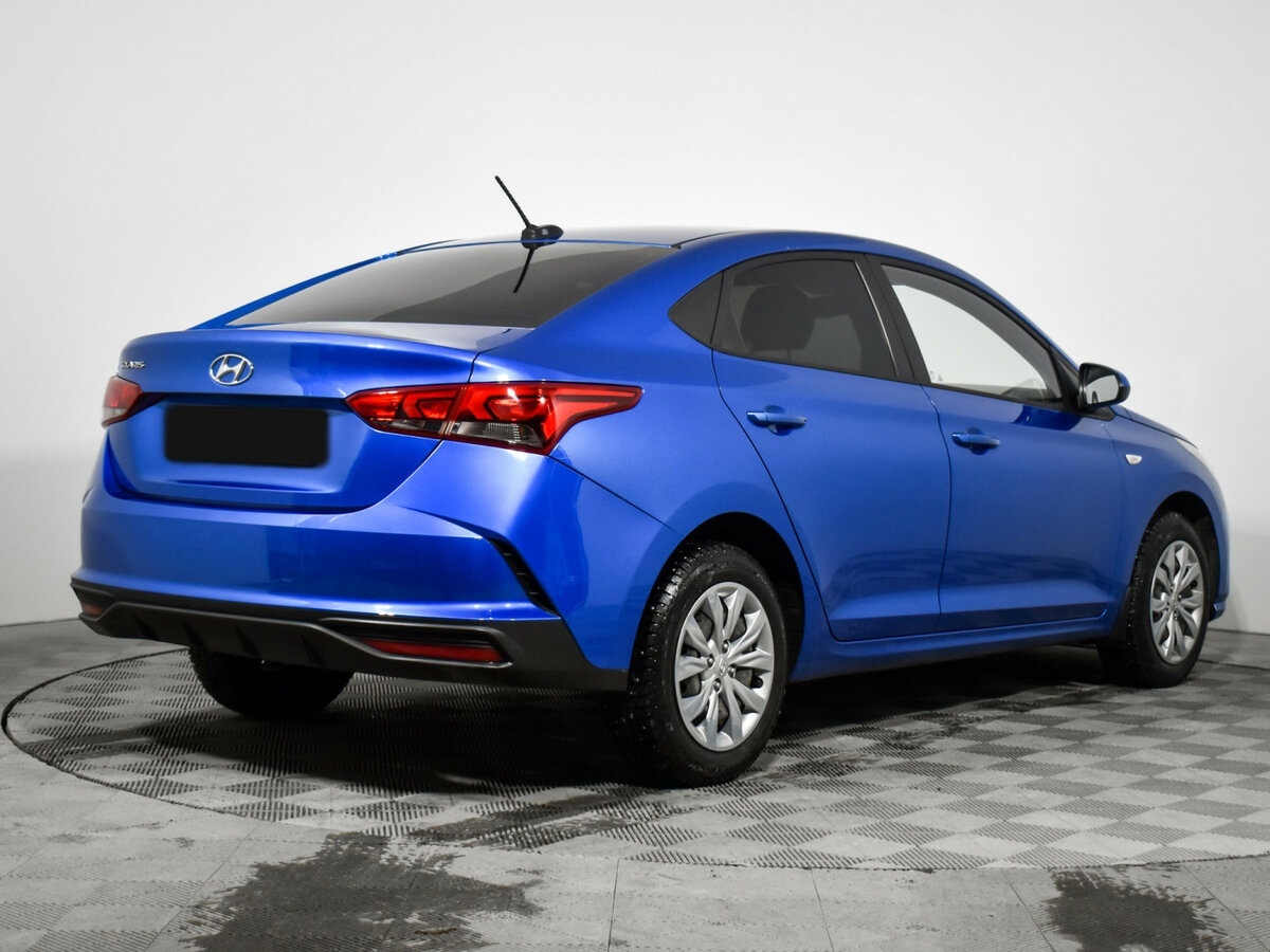 Купить Hyundai Solaris с пробегом. Фото: #4