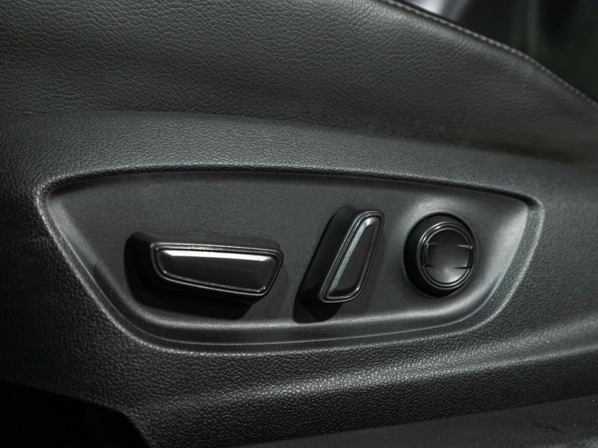 Купить Toyota Camry с пробегом. Фото: #14