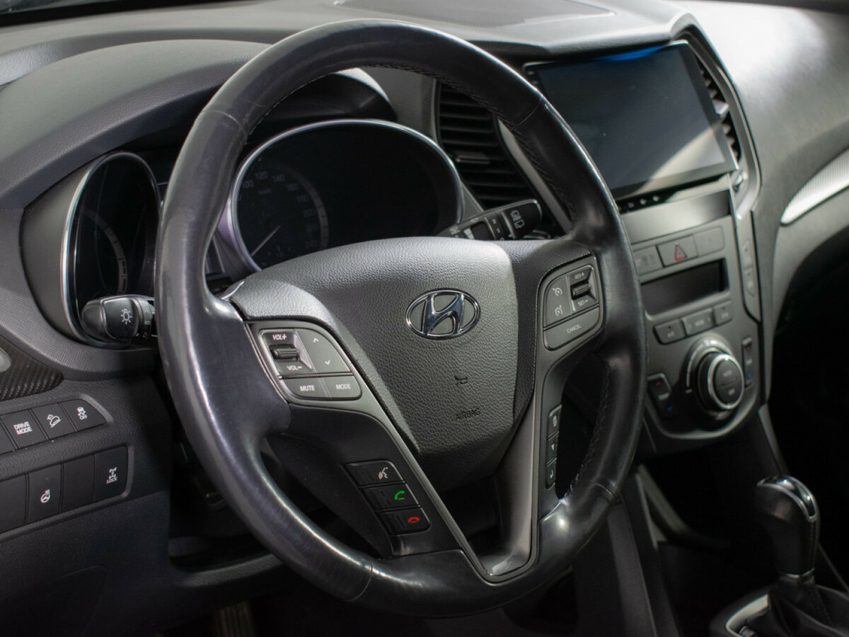 Купить Hyundai Santa Fe с пробегом. Фото: #12