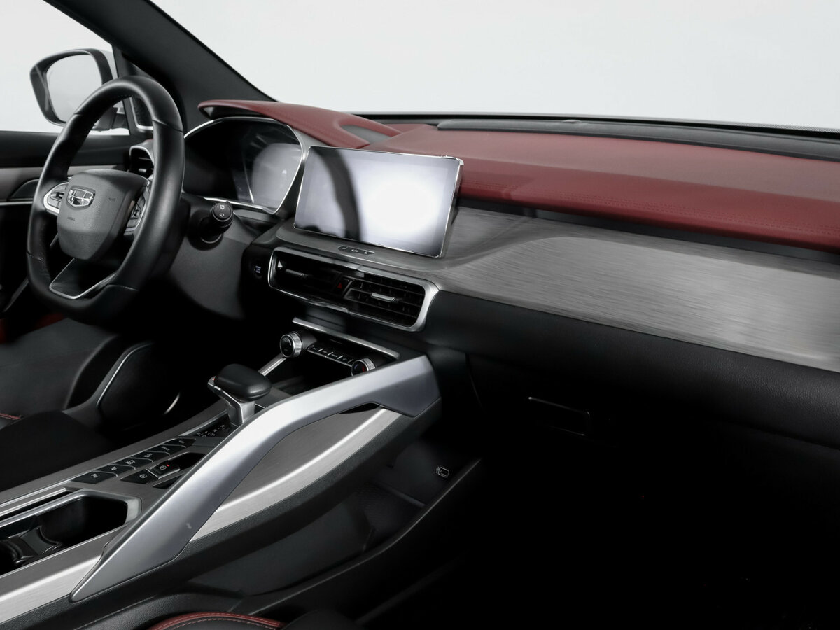 Купить Geely Coolray с пробегом. Фото: #8