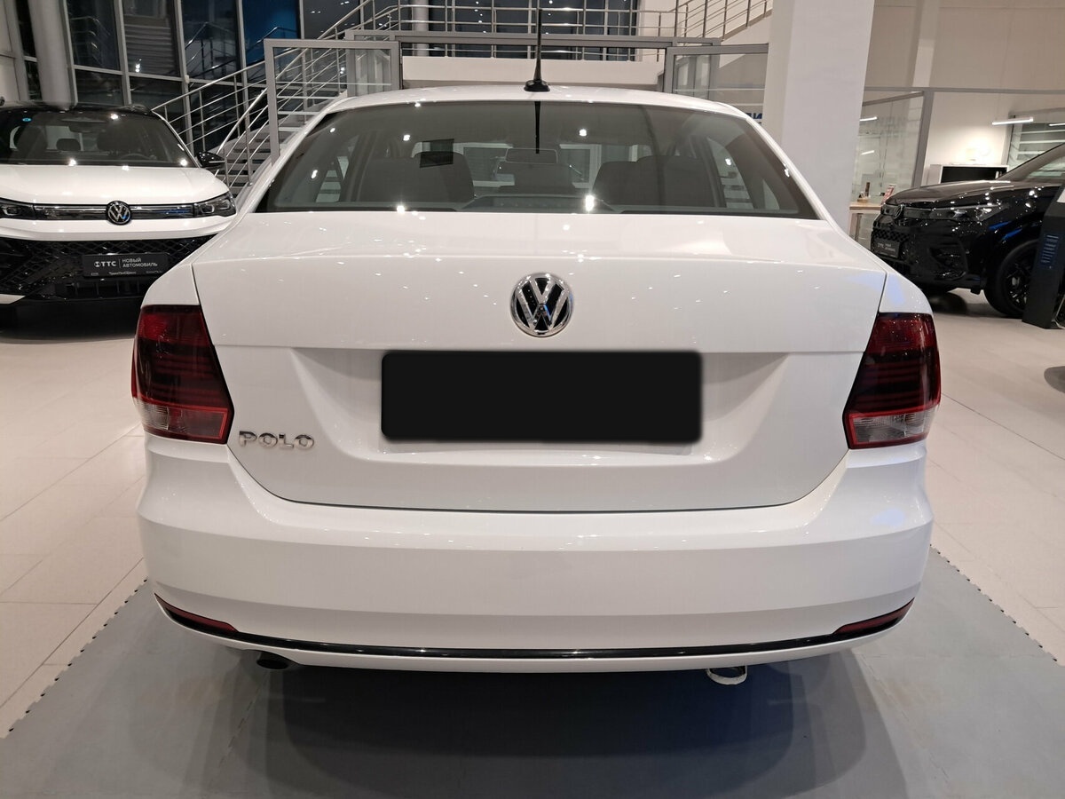 Купить Volkswagen Polo с пробегом. Фото: #5