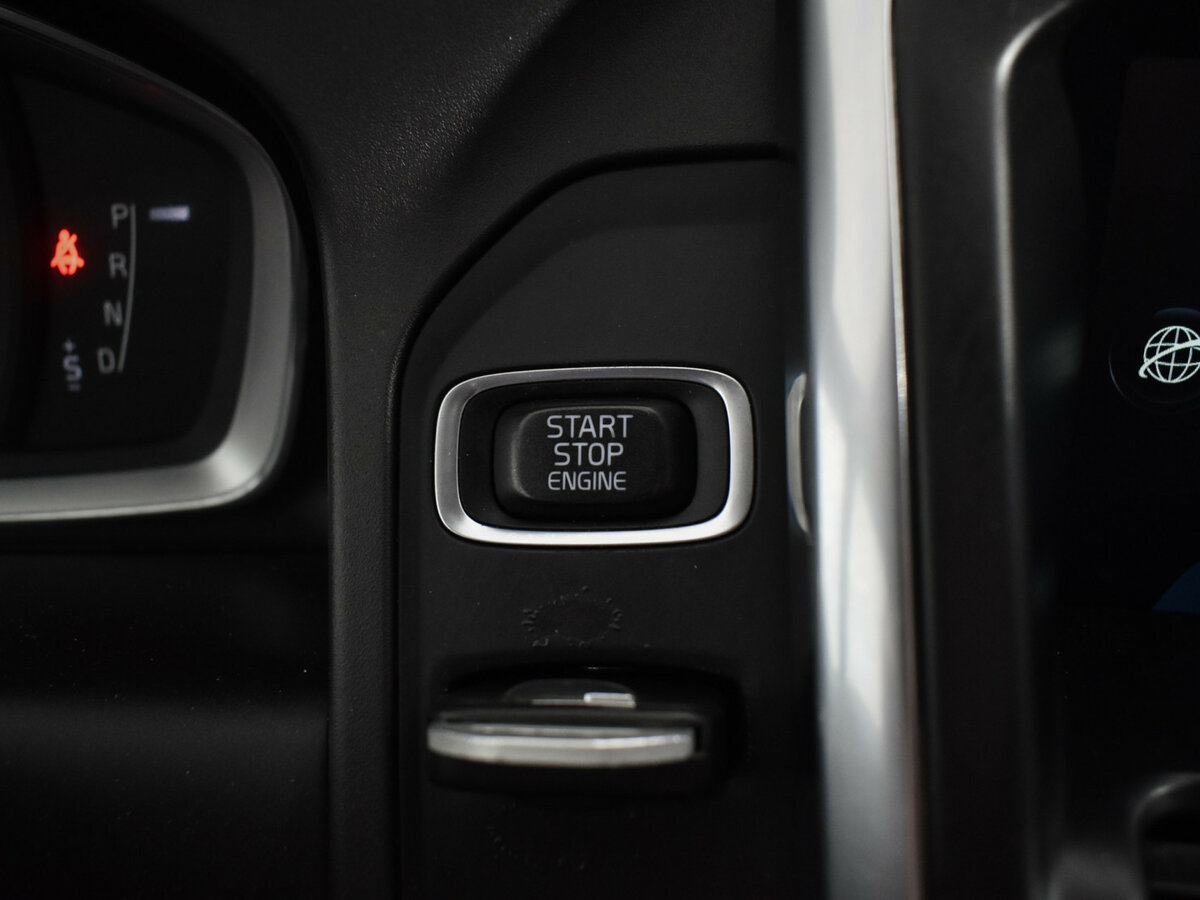 Купить Volvo XC60 с пробегом. Фото: #16