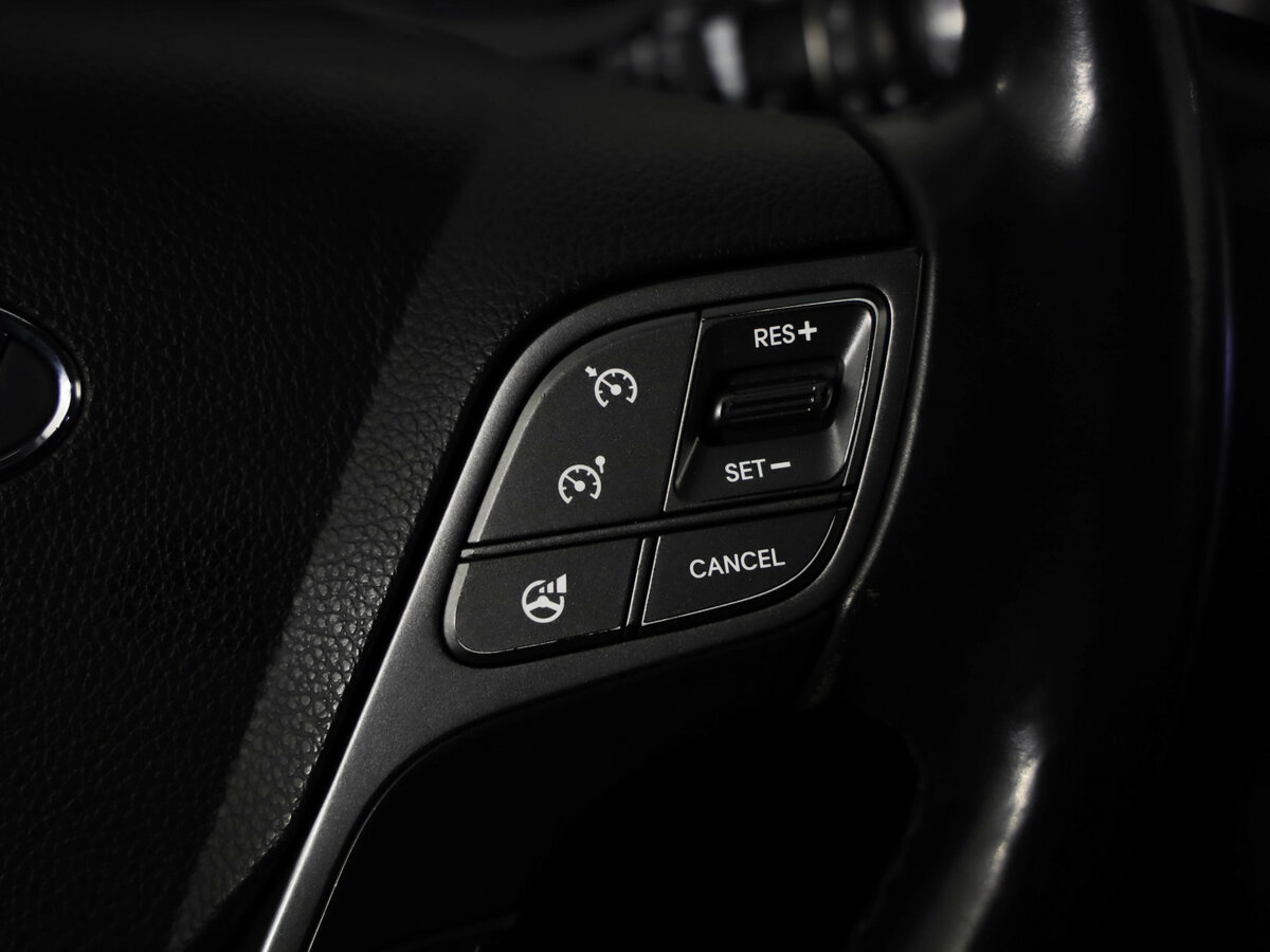 Купить Hyundai Santa Fe с пробегом. Фото: #12