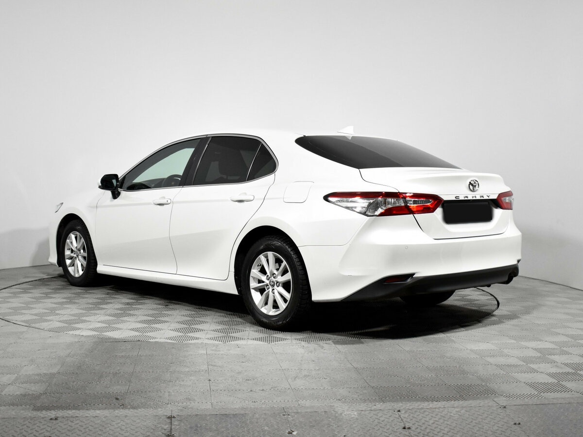 Купить Toyota Camry с пробегом. Фото: #5