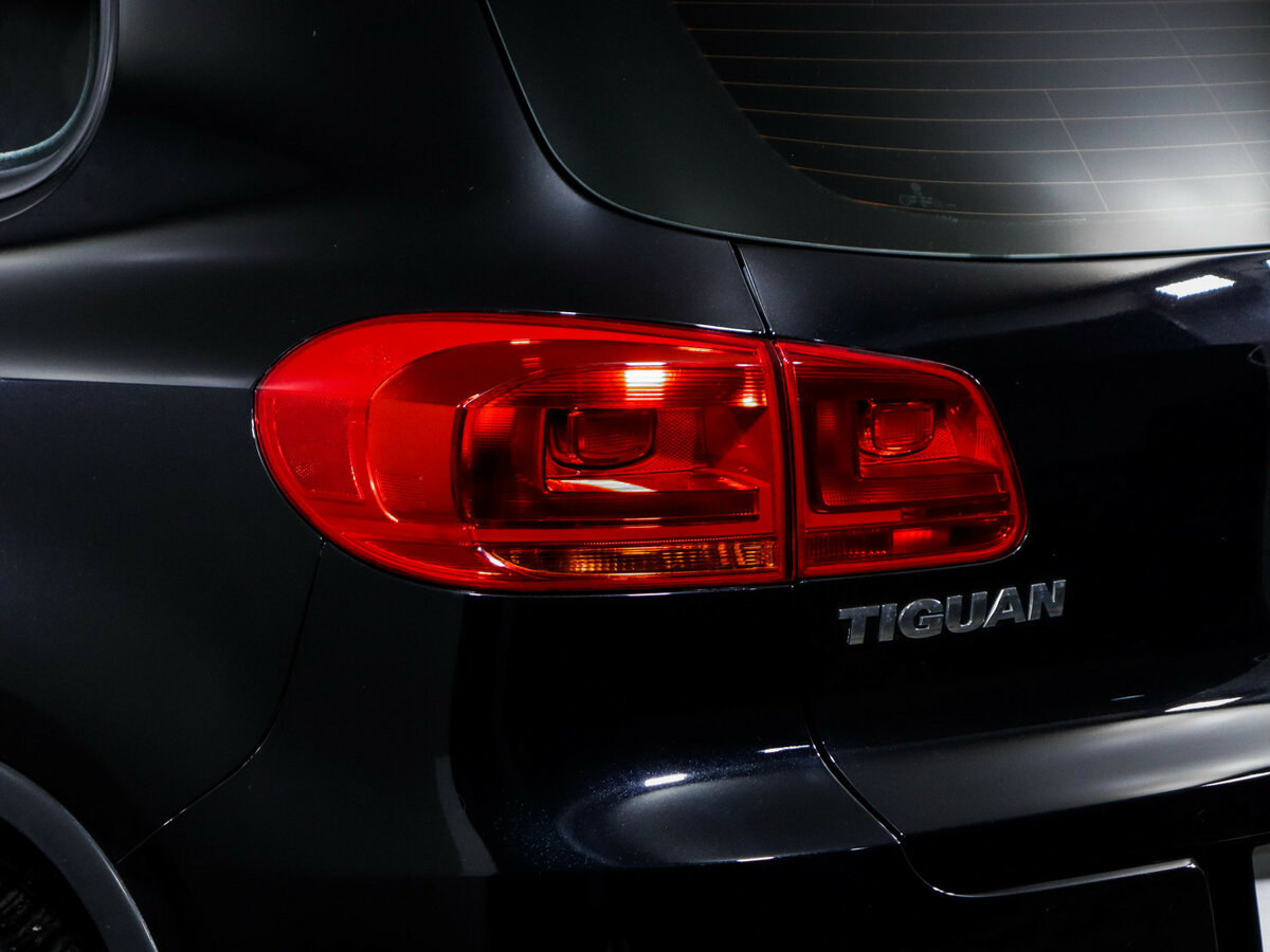 Купить Volkswagen Tiguan с пробегом. Фото: #14