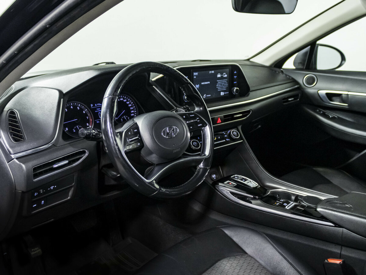 Купить Hyundai Sonata с пробегом. Фото: #8