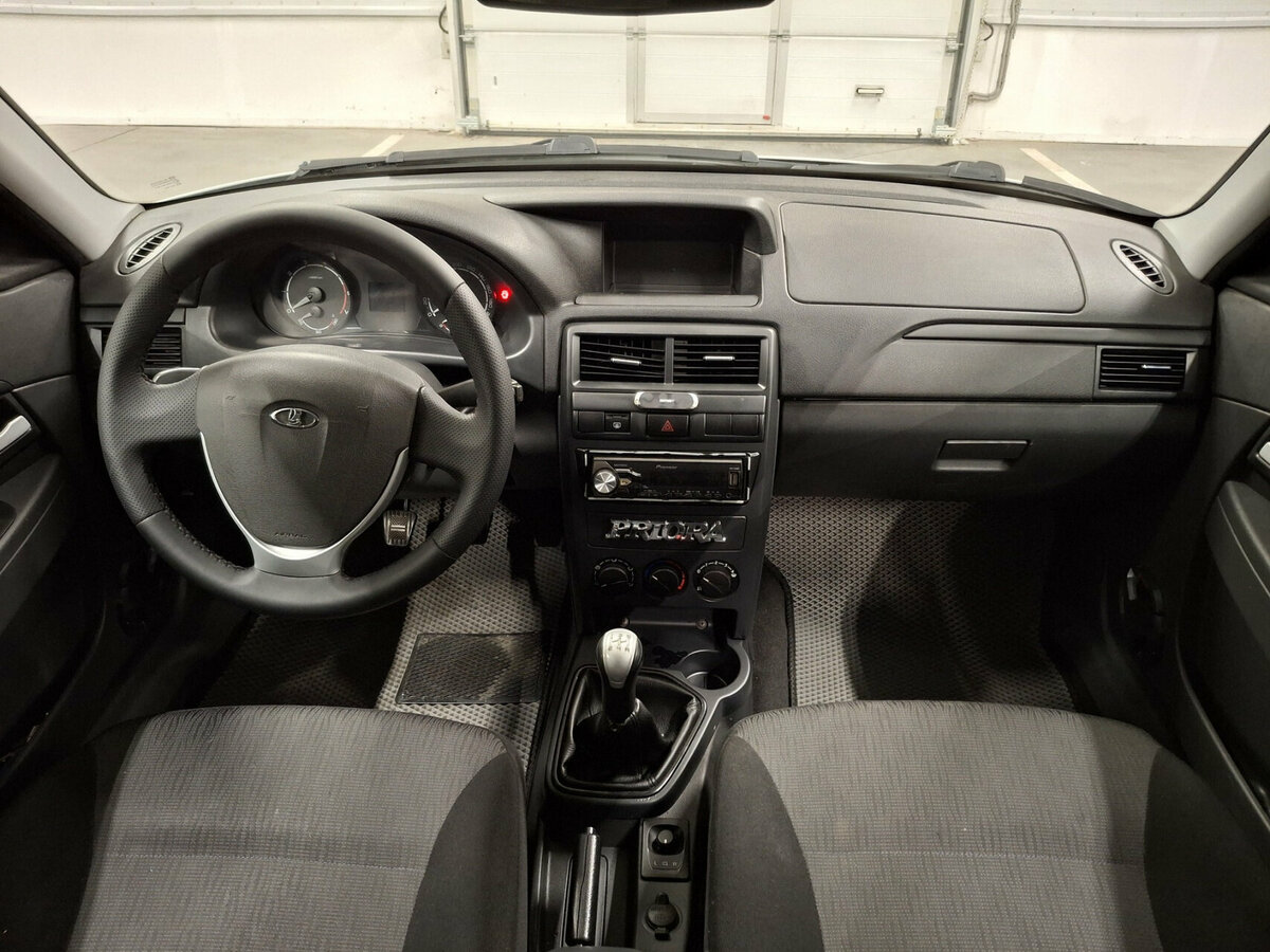 Купить Lada (ВАЗ) Priora с пробегом. Фото: #13