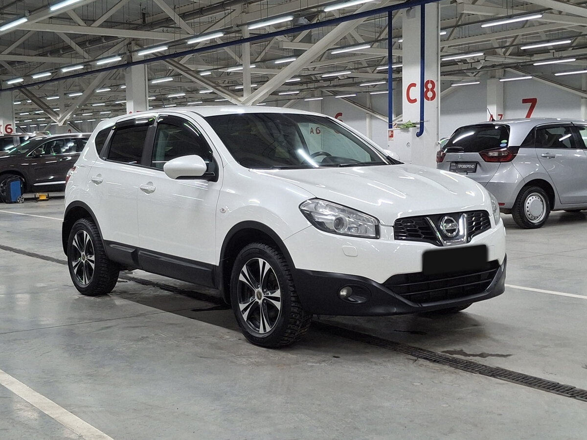Купить Nissan Qashqai с пробегом. Фото: #2