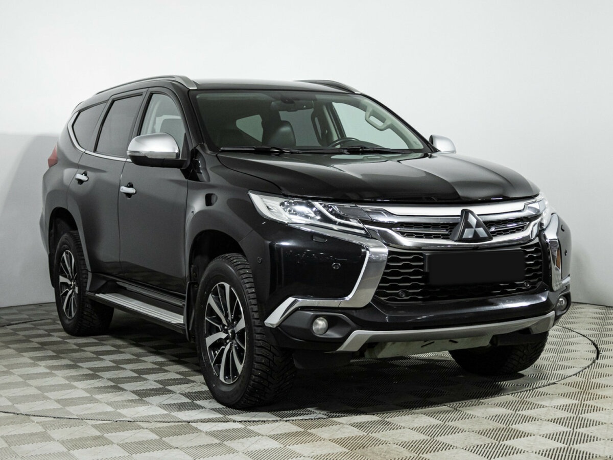 Купить Mitsubishi Pajero Sport с пробегом. Фото: #2