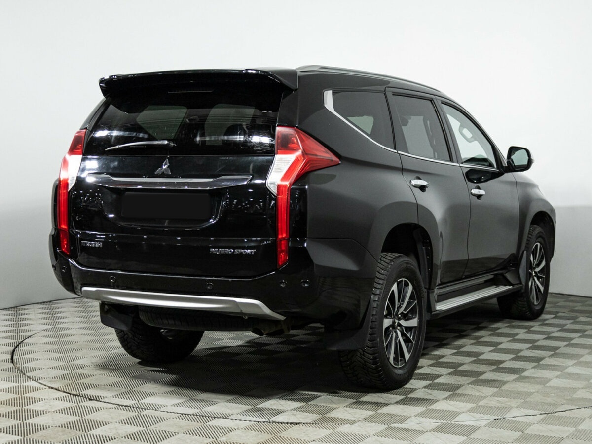 Купить Mitsubishi Pajero Sport с пробегом. Фото: #3